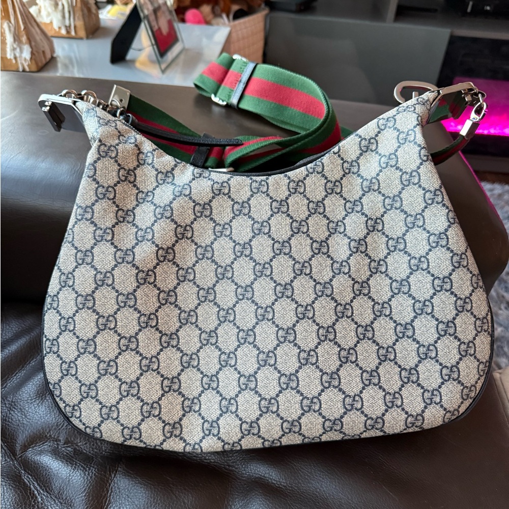 Gucci Attaché Shoulder Bag with Green and Red Strap